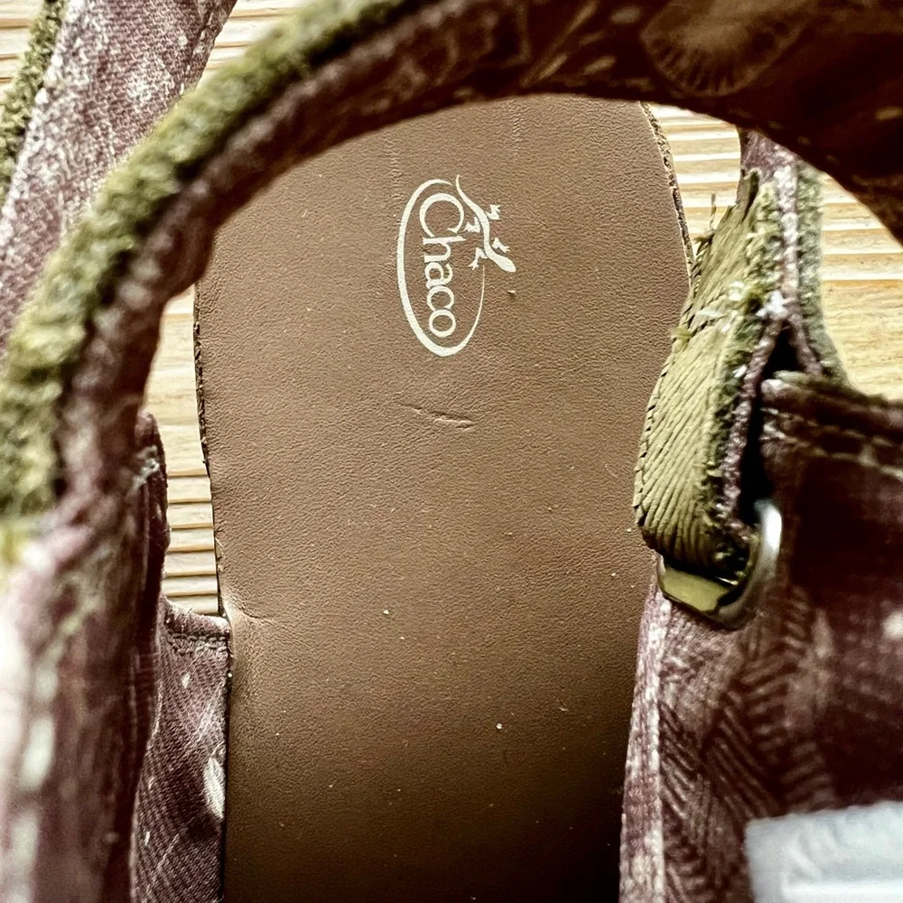 Chaco Olive Slingback Clog Sandals | Studded Wood Heel | Size 10.5 | Like New - Picture 4 of 5